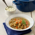 Ρεβυθάδα: 9 συνταγές για την αγαπημένη μας σούπα