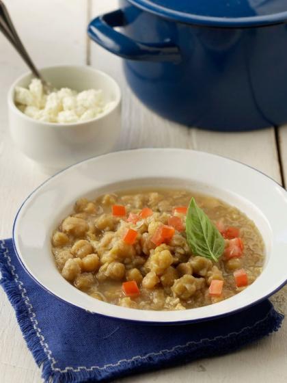 Ρεβυθάδα: 9 συνταγές για την αγαπημένη μας σούπα