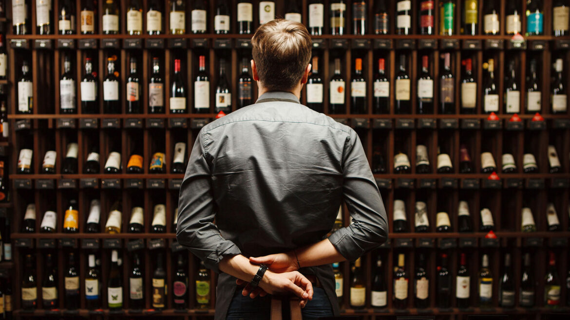 Πώς διαμορφώνεται η τιμή του κρασιού στο εστιατόριο;