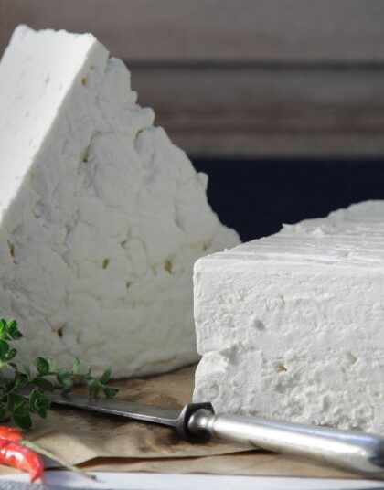 7 λευκά τυριά που αξίζει να δοκιμάσετε