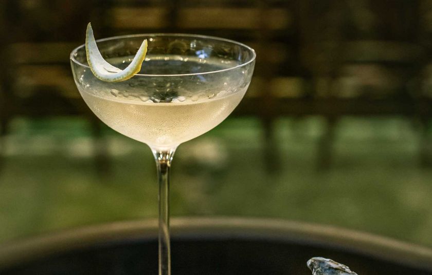 Πέντε μπαρ  για Dry Martini  όπως μας αρέσει
