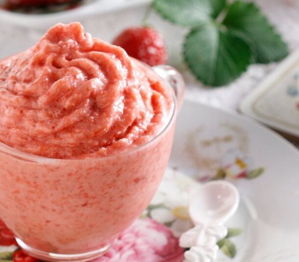 Frozen yoghurt φράουλα