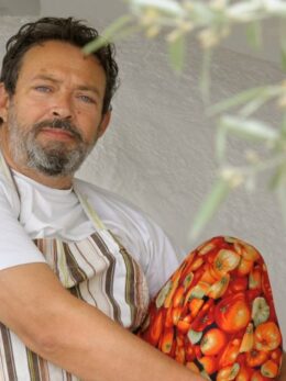 Νίκος Κατσάνης: «H μαγειρική θέλει αγάπη και υπομονή»