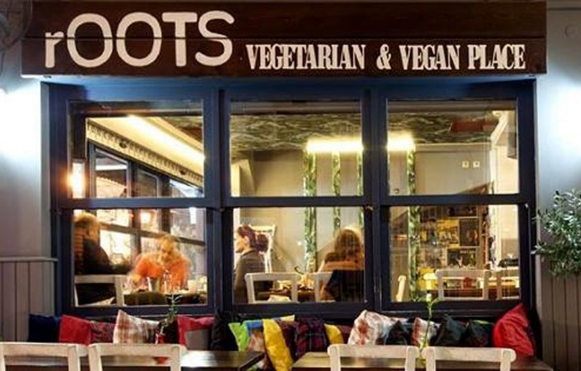 Εστιατόριο Roots: Η vegan γωνιά της Θεσσαλονίκης
