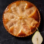 Tarte Bourdaloue: Γαλλική τάρτα με κρέμα αμυγδάλου και αχλάδια