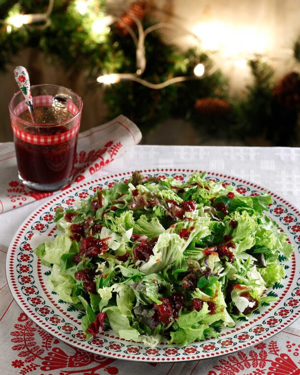 Γιορτινές σαλάτες: 17 απολαυστικές συνταγές