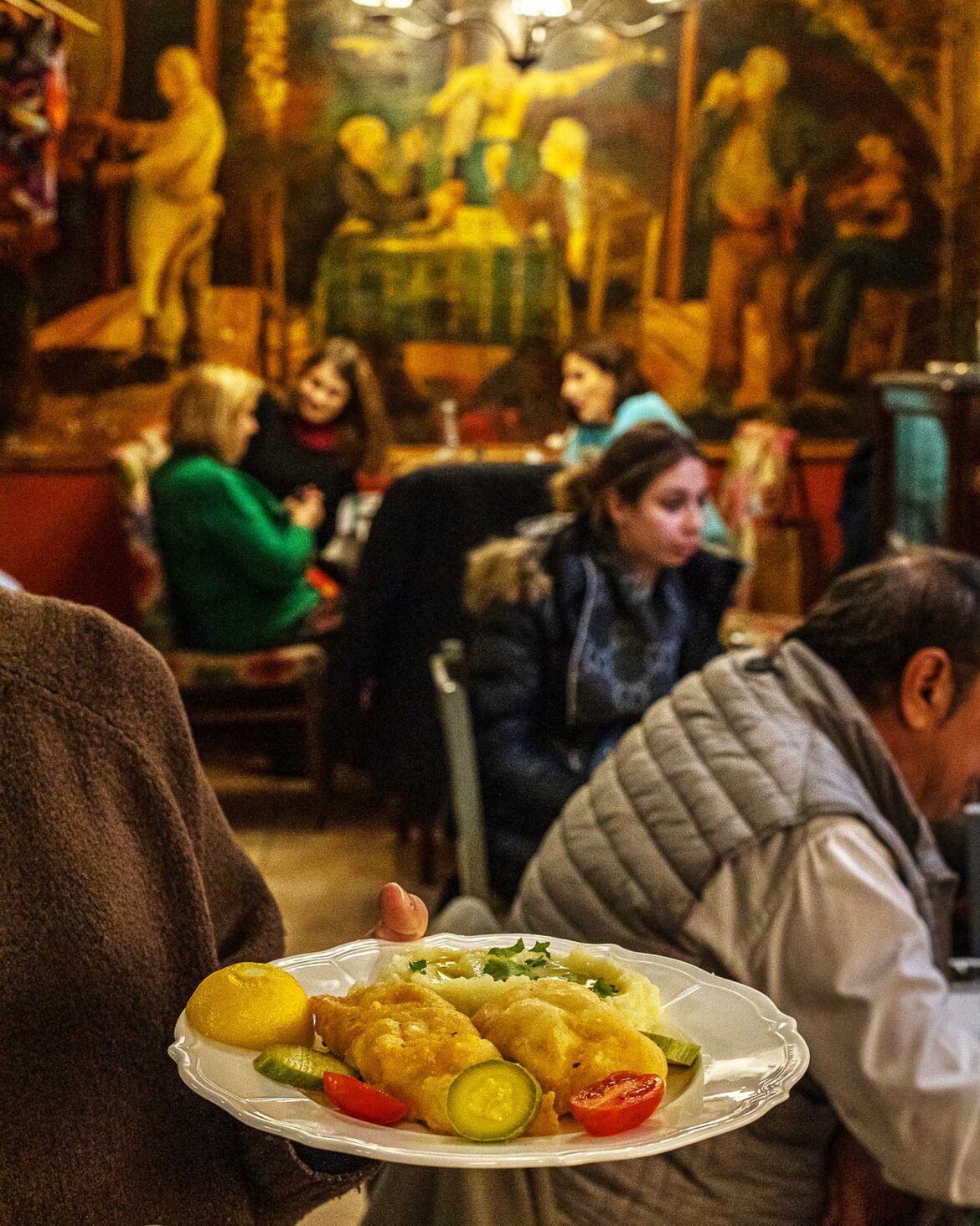 25η Μαρτίου: Πού τρώμε τον καλύτερο τηγανητό μπακαλιάρο στην Αθήνα;