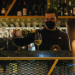 15 αγαπημένα wine bars στην Αθήνα