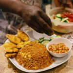 Τζόλοφ (Jollof Rice) – Ρύζι μαγειρεμένο σε πλούσιο ζωμό και σάλτσα