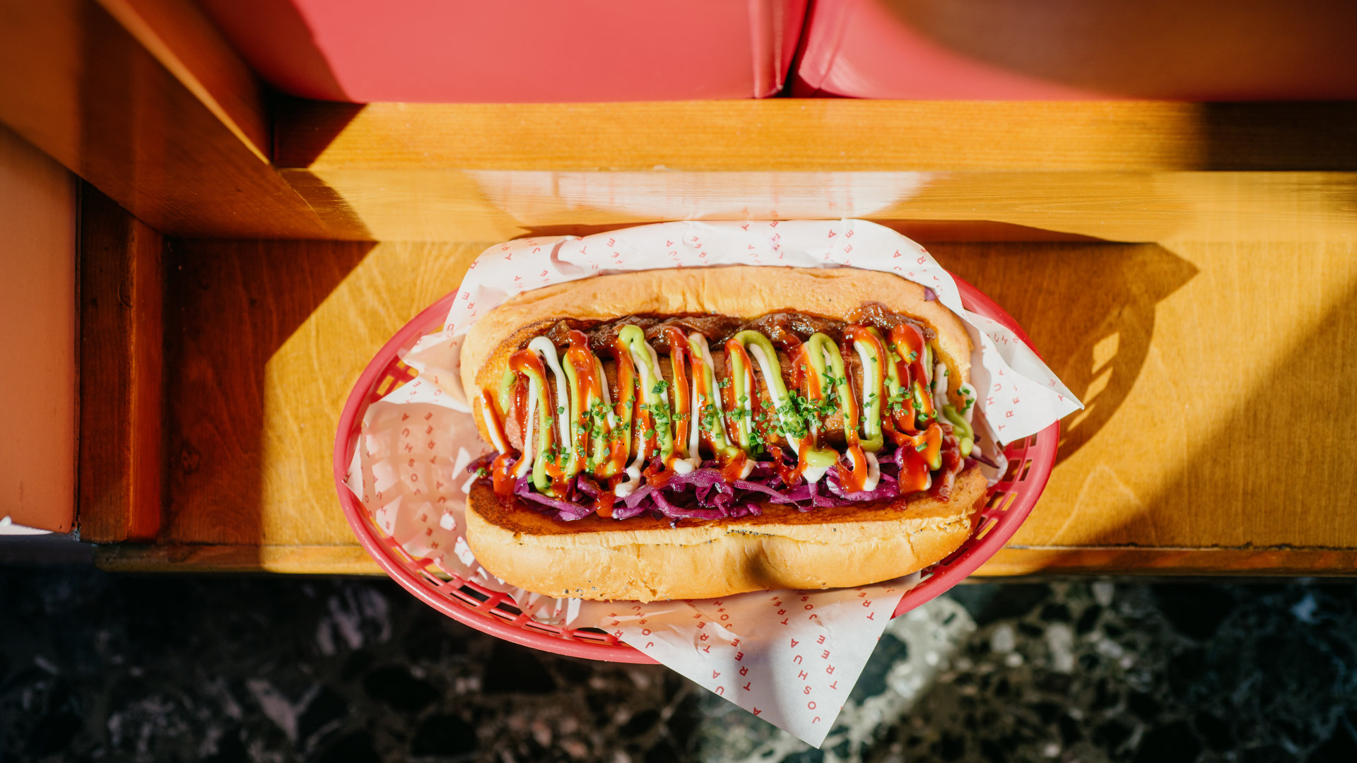 Πού τρώμε τα καλύτερα hot dog στην Αθήνα | ΕΞΟΔΟΣ | Gastronomos.gr
