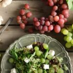 Πρασινάδες με σταφύλι, κάππαρη και φέτα