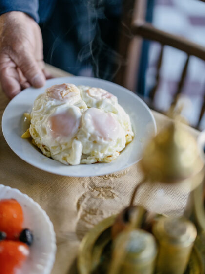 Πού τρώμε τα πιο λαχταριστά πιάτα με αυγά στην πόλη