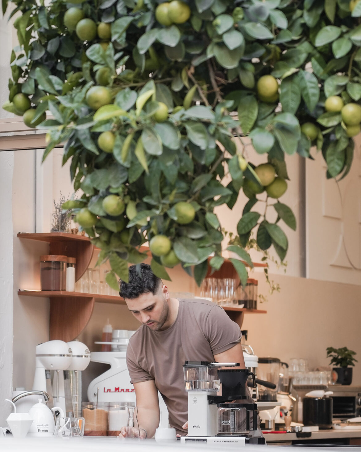 6 νέα καφέ στην Αθήνα που έχουν κάτι να μας πουν