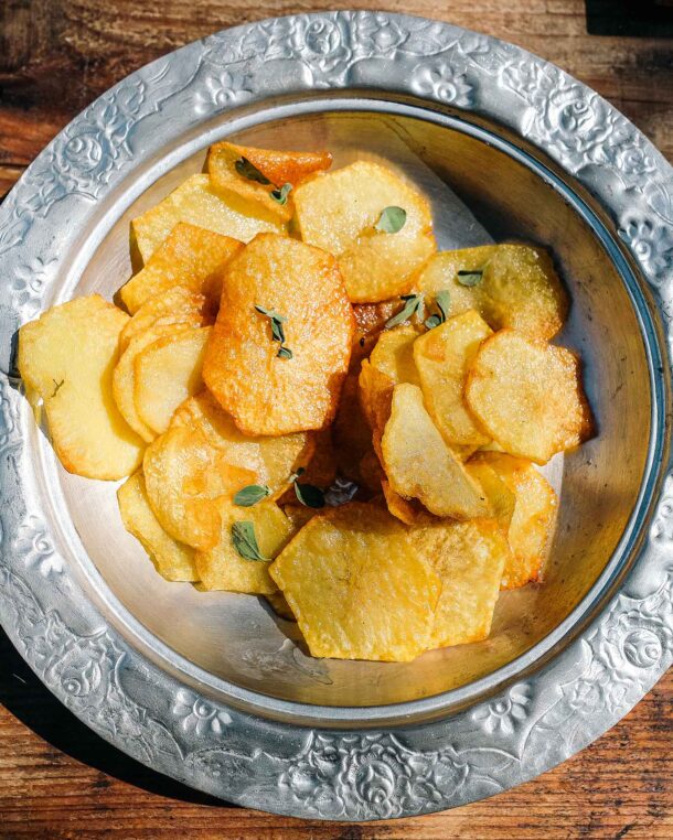 Τηγανητές πατάτες: 12 συνταγές για την πιο λατρεμένη τηγανιά