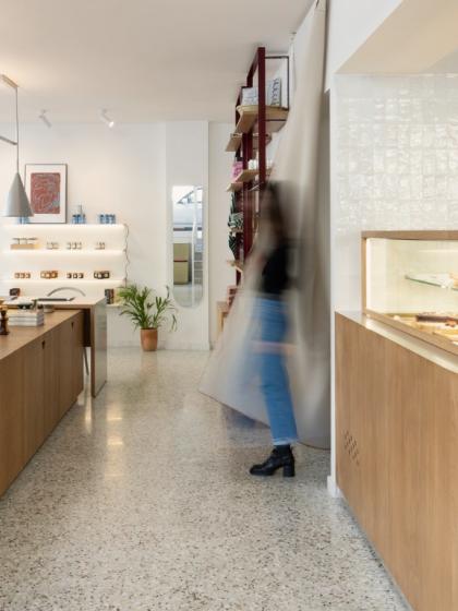 Ēre: Για καφέ και τάρτες στο πιο όμορφο concept store της Ακρόπολης