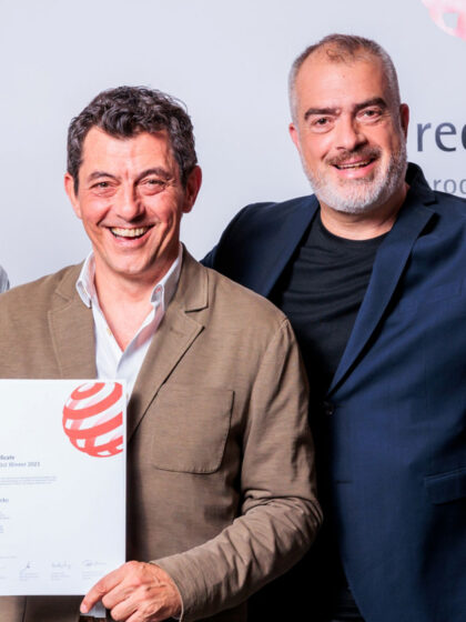 Διεθνές βραβείο Red Dot Design για τα φλιτζάνια και την κούπα ΕΛ ΓΚΡΕΚΟ