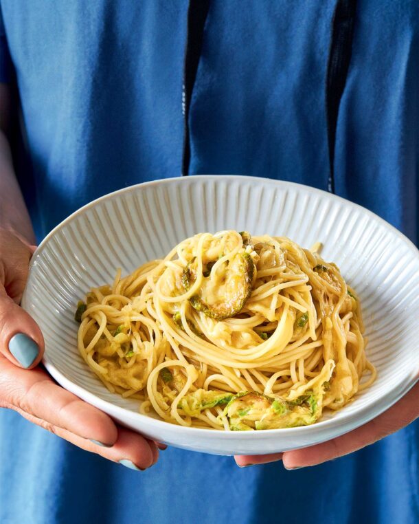 Pasta alla Nerano – Ζυμαρικά με τραγανά κολοκυθάκια και προβολόνε, από το Nerano