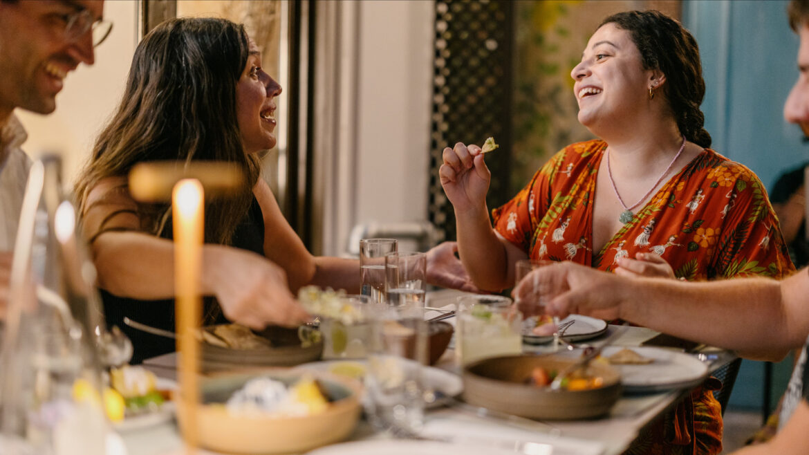 Απ’ την Οαχάκα ως τη Μανίλα: Γεύσεις του κόσμου στα νέα εστιατόρια της Αθήνας
