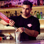 Δύο Αθηναίοι bartenders μάς φτιάχνουν δροσιστικά κοκτέιλ με καρπούζι