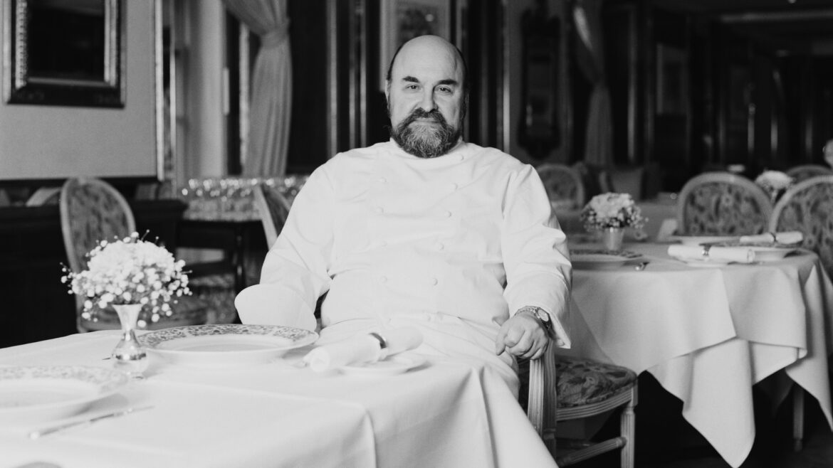 Ο θρυλικός Έλληνας σεφ Nico Ladenis έφυγε από τη ζωή