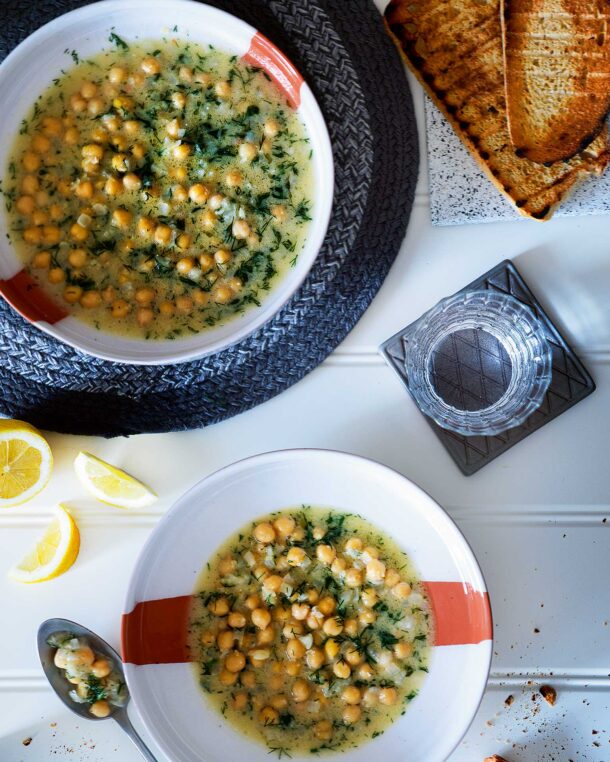 Ρεβύθια σούπα: 16 χορταστικές, θερμαντικές συνταγές