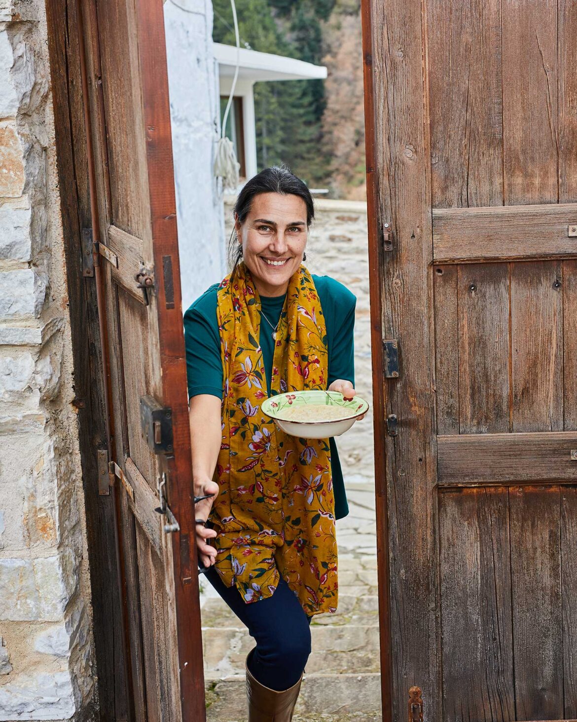 Τα 14 πιο ιδιαίτερα φαγητά της ελληνικής παράδοσης που δοκιμάσαμε στα ταξίδια μας