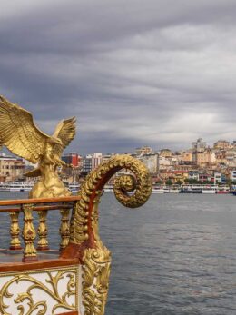 Από την Πόλη έρχομαι: αναμνήσεις και σουβενίρ από το ταξίδι του Γαστρονόμου στην Κωνσταντινούπολη